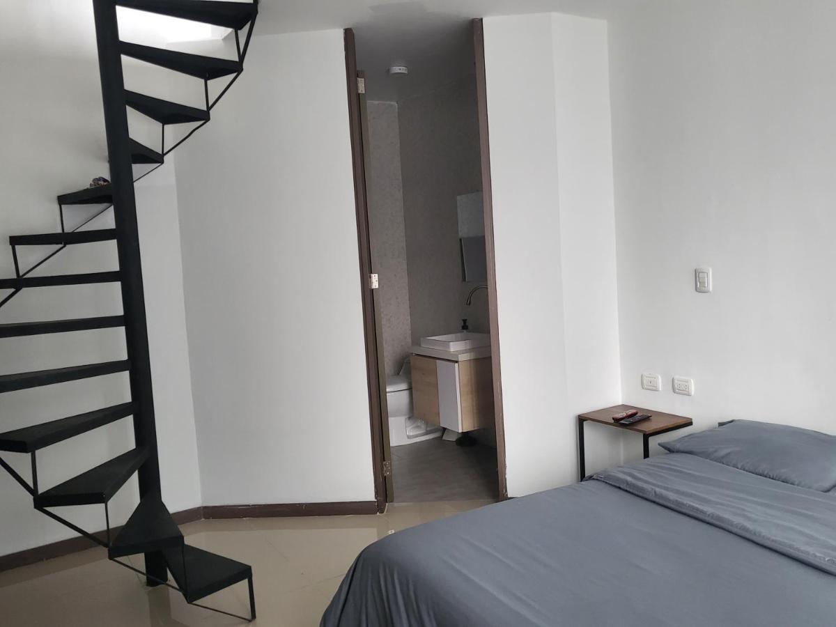Casa Azul - Apartamentos Amoblados - Манисалес Экстерьер фото